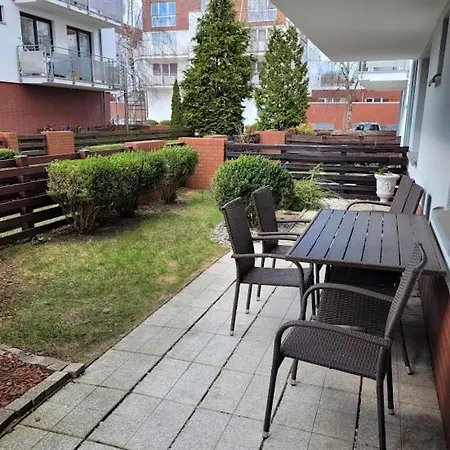 Jantar Z Ogrodkiem Appartement Kołobrzeg